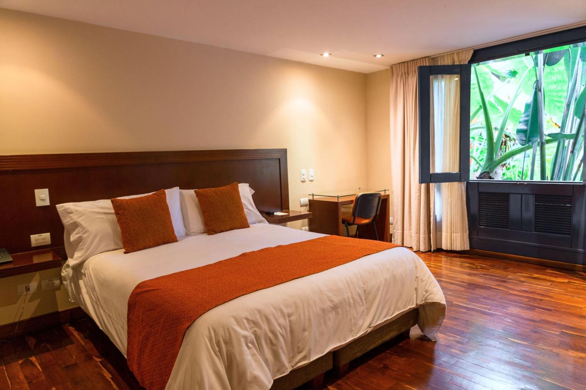 Termales El Otono Hotel La Enea Екстериор снимка