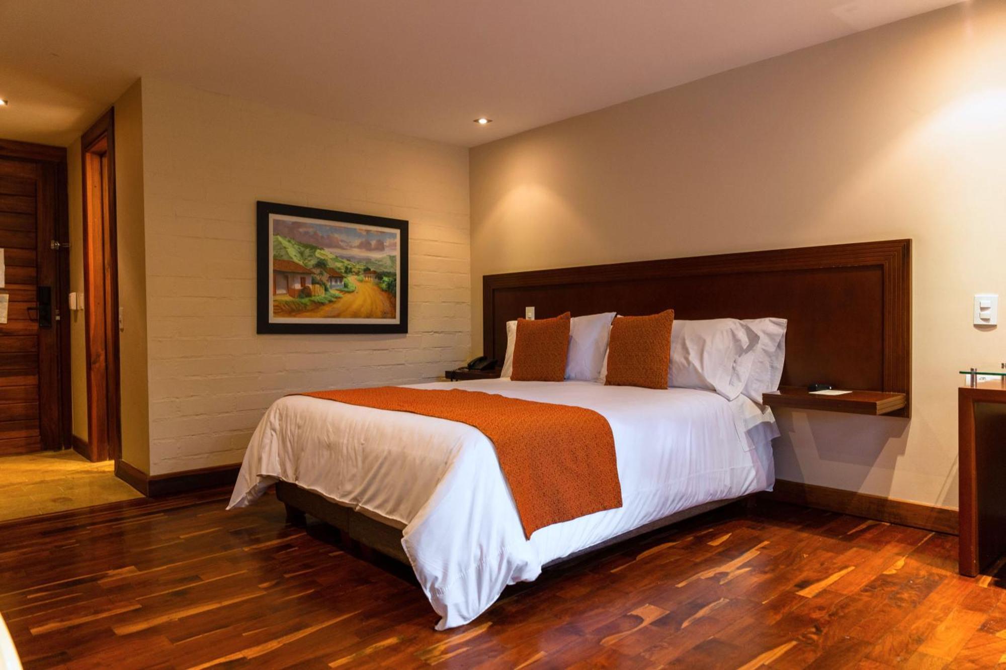 Termales El Otono Hotel La Enea Екстериор снимка